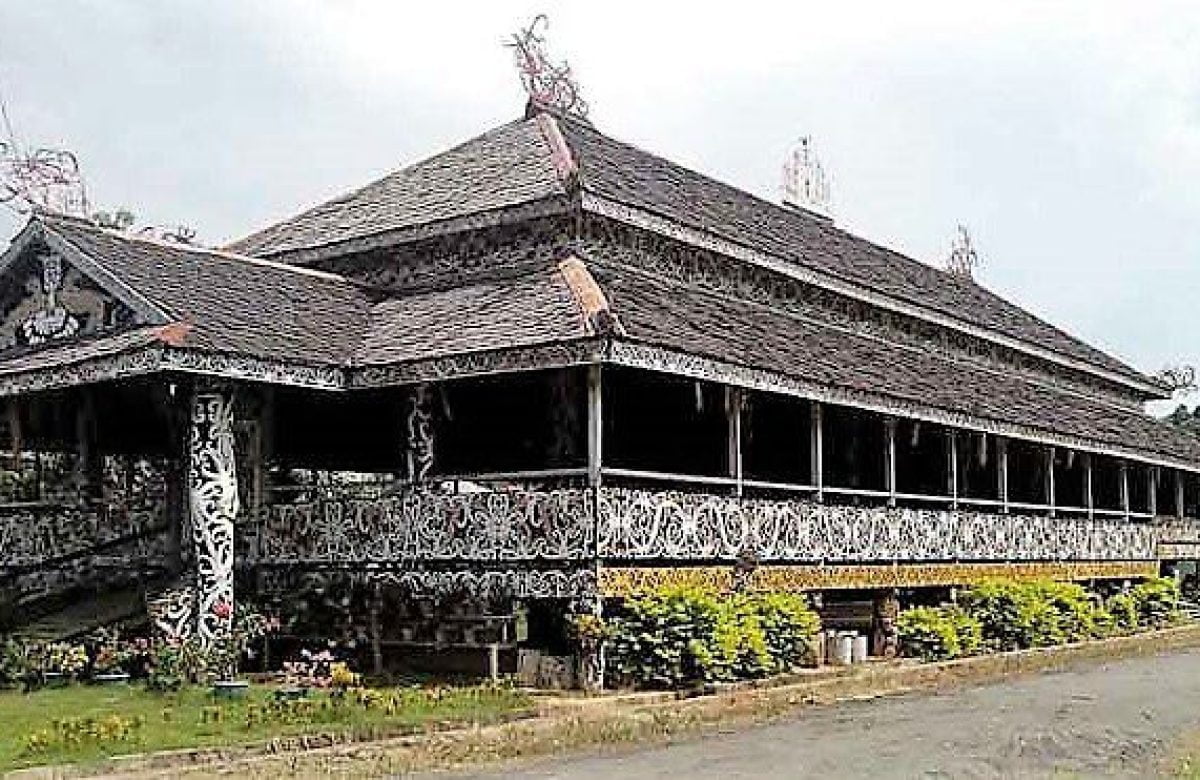 Rumah Adat Kaltim