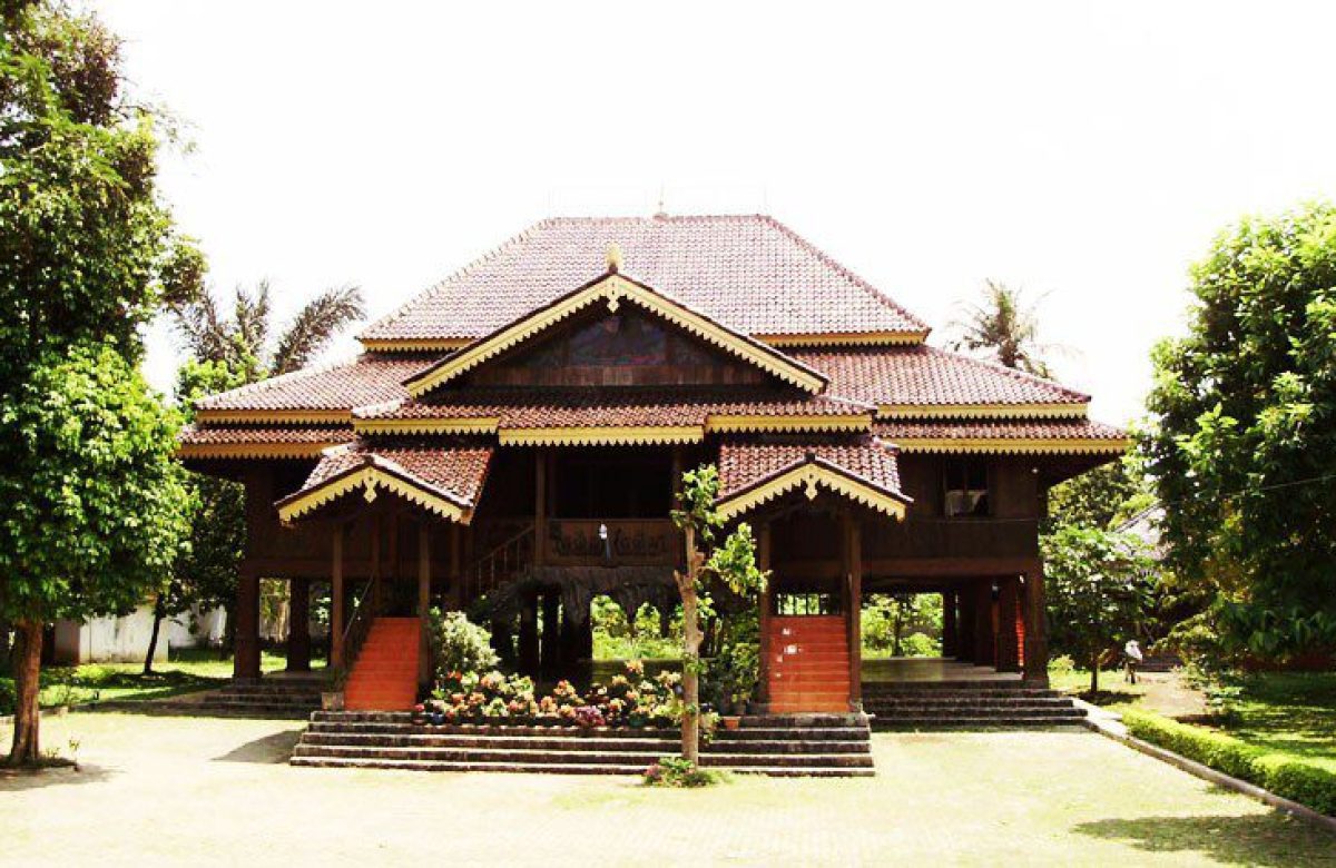 Rumah ada Bubungan Lima Bengkulu 3