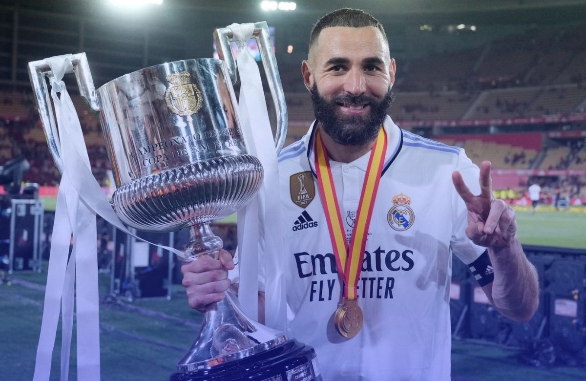 Karim Benzema Meninggalkan Real Madrid Mengukir Sejarah Tinta Emas yang Tak Terlupakan