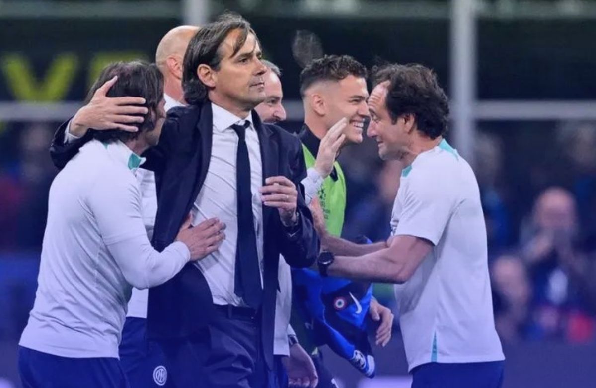 Perubahan Mengejutkan: Roberto Mancini Terkesan dengan Kebangkitan Simone Inzaghi sebagai Pelatih