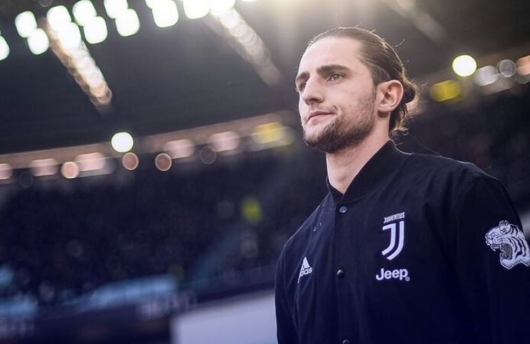 Adrien Rabiot Menjelaskan Alasan Memilih Bertahan di Juventus