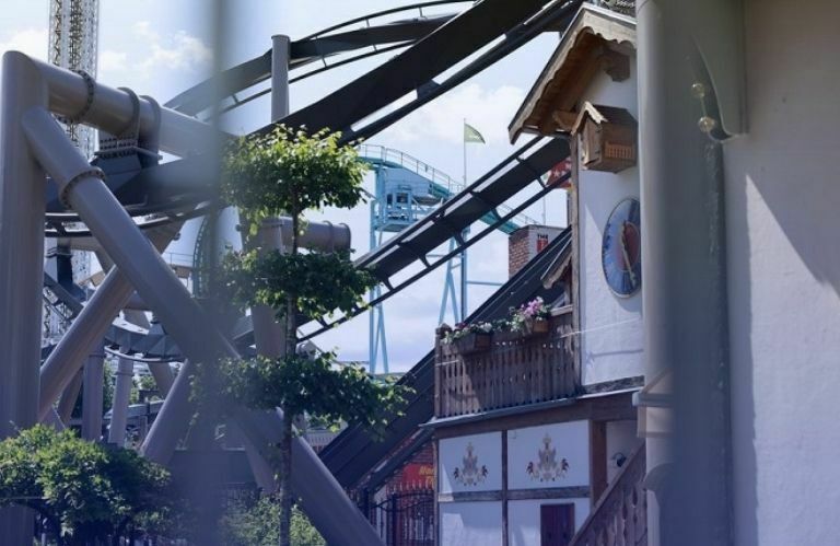 Wahana Roller Coaster di Kota Swedia Ditutup Setelah Ditemukan Retakan pada Fondasi