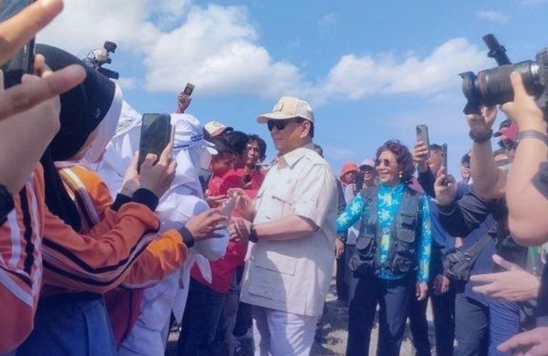 Susi Pudjiastuti Bantah Jadi Cawapres Prabowo: 'Prabowo Tidak Cukup Gila untuk Memilih Orang Gila'