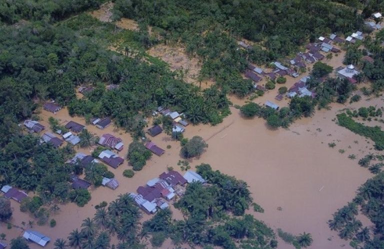 Peringatan BMKG: Indonesia Menghadapi Ancaman Banjir dan Tanah Longsor Meskipun dalam Kondisi Kekeringan Akibat El Nino